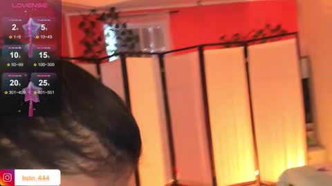 Khloe online show from 11/04/25, 12:48