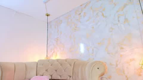 Snapshot of khloeblake chatting on 05/16/26, 10:36 Khloe online show from 05/16/26, 10:36