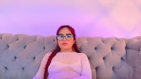 khloejohnson online show from 09/15/25, 08:25