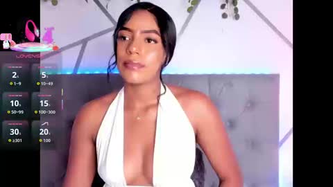 Snapshot of khloerosee chatting on 02/20/26, 09:48 khloerosee online show from 02/20/26, 09:48