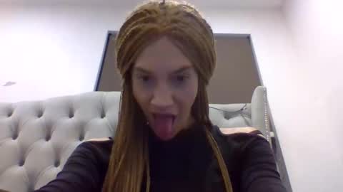 khloestahr101 online show from 03/19/26, 12:31