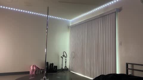 Khmer Doll online show from 02/21/25, 09:43