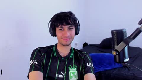 khozler_ online show from 12/16/24, 06:27