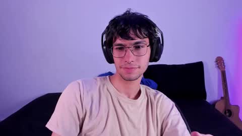 khozler_ online show from 03/03/25, 03:08