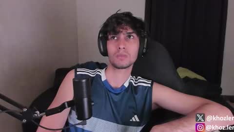 khozler_ online show from 10/15/25, 02:11