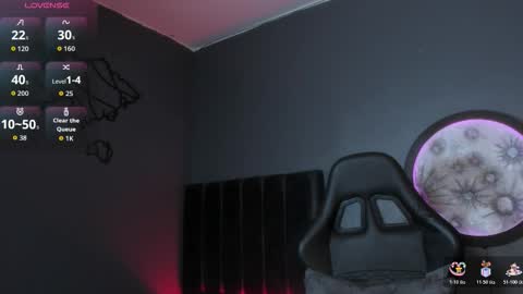 Snapshot of khriss_brown chatting on 11/25/25, 10:10 Khriss brown online show from 11/25/25, 10:10