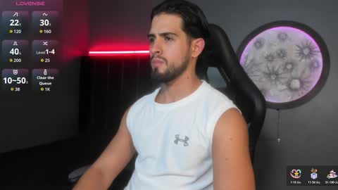 Snapshot of khriss_brown chatting on 12/15/25, 10:03 Khriss brown online show from 12/15/25, 10:03