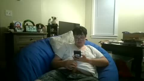 Snapshot of ki983799 chatting on 10/04/25, 01:25 CJ online show from 10/04/25, 01:25