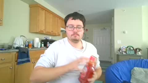 Snapshot of ki983799 chatting on 11/02/25, 07:05 CJ online show from 11/02/25, 07:05