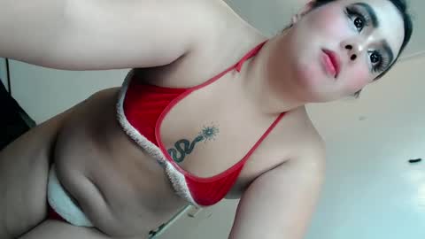 Snapshot of kiacum4u chatting on 12/28/24, 03:15 kiacum4u online show from 12/28/24, 03:15