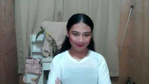 Kiana online show from 10/08/25, 09:29