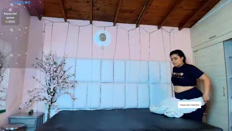    N         M online show from 02/12/25, 11:29