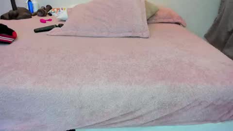    N         M online show from 10/10/25, 11:31