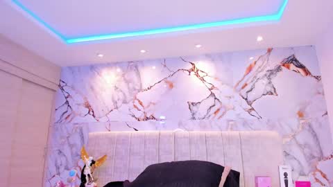    N         M online show from 11/07/25, 11:10