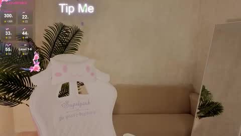 kianawhite online show from 11/20/25, 09:20