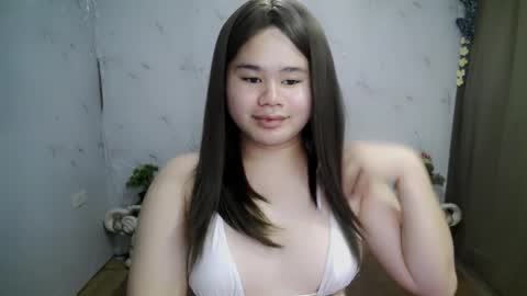 Your SweetGirl Ts online show from 02/19/25, 01:28