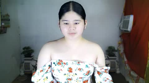 Your SweetGirl Ts online show from 09/20/25, 05:52