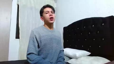 Snapshot of kianryu chatting on 10/03/25, 03:47 Adrian Chlloe online show from 10/03/25, 03:47