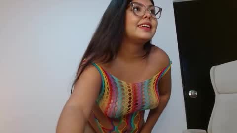 Kiara Evans online show from 03/04/26, 11:00