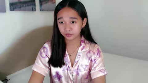 i love bella online show from 10/07/25, 06:38