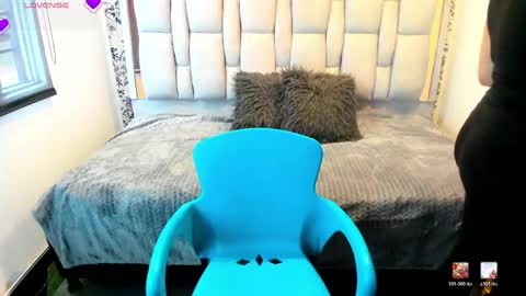 Snapshot of kiara_cruz__ chatting on 06/02/26, 08:00 kiara Cruz online show from 06/02/26, 08:00
