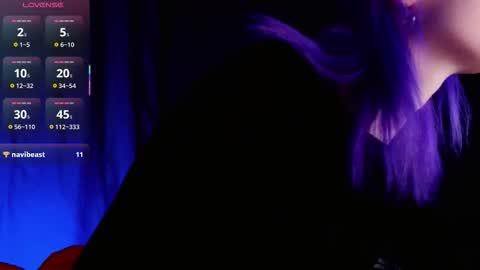 Snapshot of kiara_dream chatting on 11/18/25, 09:19 Kira online show from 11/18/25, 09:19