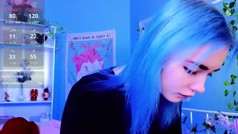 Snapshot of kiara_dream chatting on 11/27/25, 09:06 Kira online show from 11/27/25, 09:06