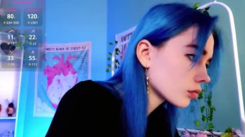 Snapshot of kiara_dream chatting on 11/28/25, 08:55 Kira online show from 11/28/25, 08:55