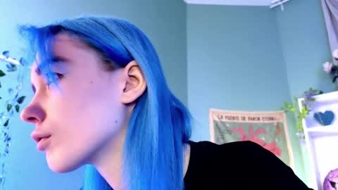 Snapshot of kiara_dream chatting on 12/03/25, 09:02 Kira online show from 12/03/25, 09:02