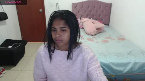 Snapshot of kiara_williamss chatting on 12/19/24, 03:19 Kiara online show from 12/19/24, 03:19