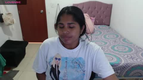 Snapshot of kiara_williamss chatting on 01/10/25, 06:49 Kiara online show from 01/10/25, 06:49