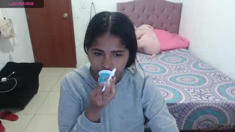 Snapshot of kiara_williamss chatting on 02/02/25, 10:49 Kiara online show from 02/02/25, 10:49