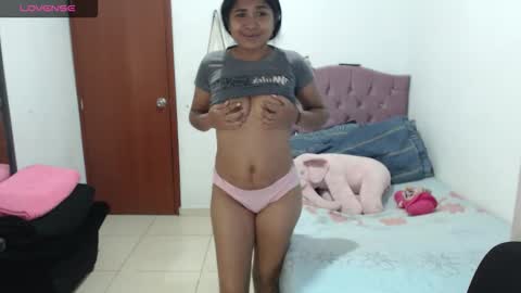 Snapshot of kiara_williamss chatting on 09/14/25, 12:32 Kiara online show from 09/14/25, 12:32