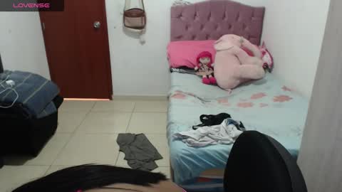 Snapshot of kiara_williamss chatting on 10/11/25, 07:01 Kiara online show from 10/11/25, 07:01