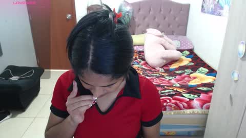 Snapshot of kiara_williamss chatting on 12/14/25, 06:56 Kiara online show from 12/14/25, 06:56