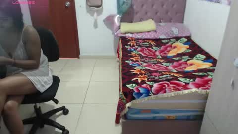 Snapshot of kiara_williamss chatting on 12/15/25, 06:56 Kiara online show from 12/15/25, 06:56