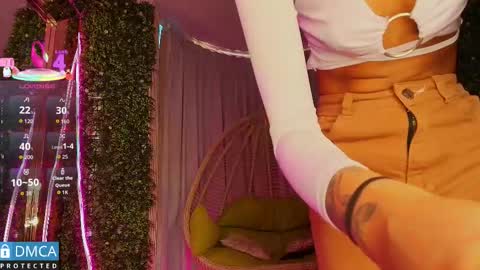 Kiara Zahiri online show from 09/09/25, 11:10