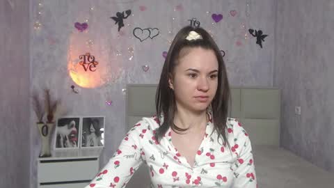 Kara online show from 03/08/25, 02:34