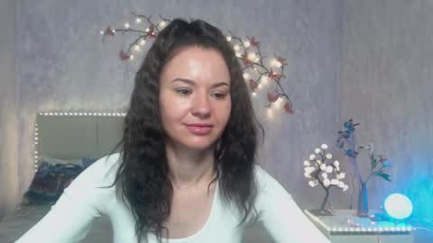 Snapshot of kiaracriegs chatting on 03/09/26, 06:45 Kara online show from 03/09/26, 06:45