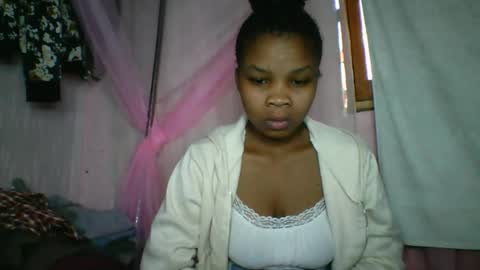 Snapshot of kiarah_69 chatting on 05/14/26, 08:32 kiarah 69 online show from 05/14/26, 08:32