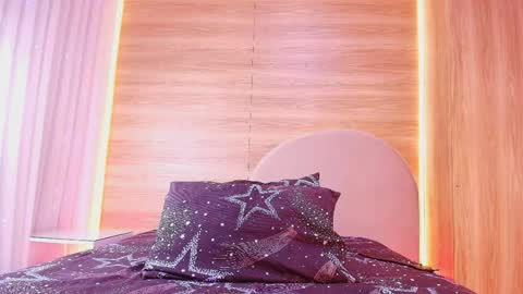 kiaralopez_ online show from 05/07/26, 03:01