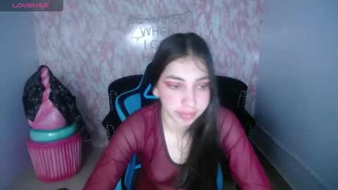 Snapshot of kiarastar_ch chatting on 08/03/26, 08:34 kiara online show from 08/03/26, 08:34