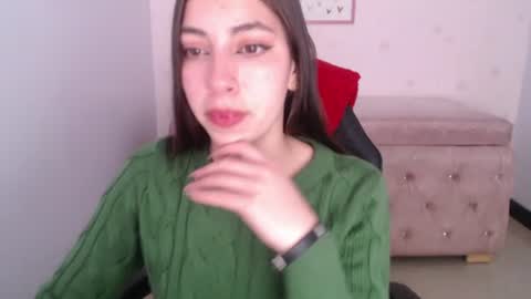 Snapshot of kiarastar_ch chatting on 08/05/26, 08:11 kiara online show from 08/05/26, 08:11