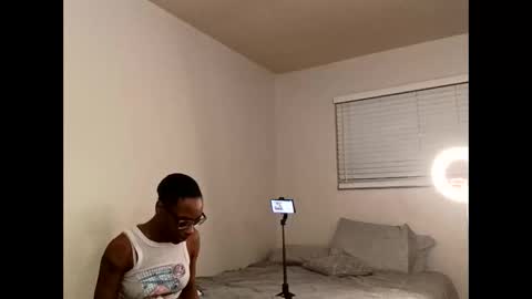 Snapshot of kibrombariu45 chatting on 03/07/26, 10:45 HunneysPlayRoom online show from 03/07/26, 10:45