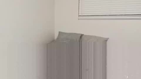 Snapshot of kibrombariu45 chatting on 03/14/26, 09:26 HunneysPlayRoom online show from 03/14/26, 09:26