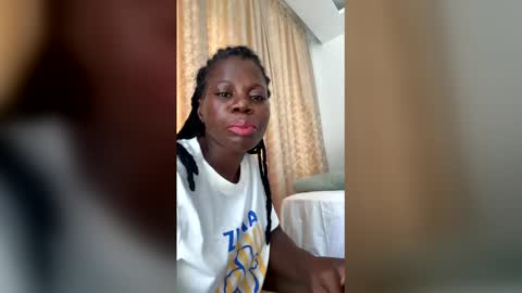 Snapshot of kichomi_cbsu4 chatting on 12/14/25, 09:36 kichomi_cbsu4 online show from 12/14/25, 09:36