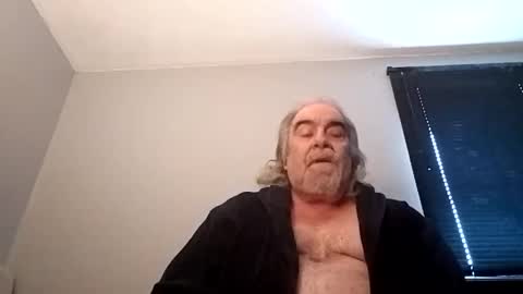 KICKINME online show from 03/09/25, 02:54