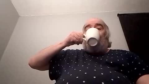 KICKINME online show from 11/13/25, 04:44