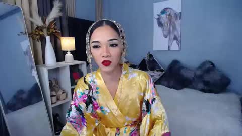 kieramoore online show from 01/10/25, 07:14