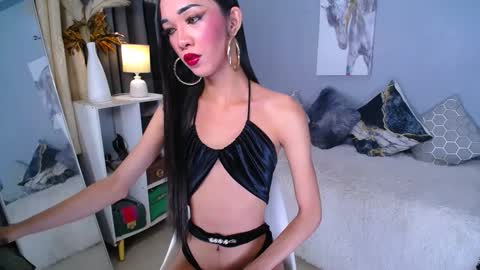 kieramoore online show from 02/24/25, 09:21